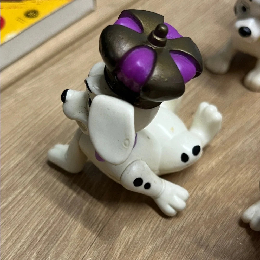 101 Dalmatian Movie Vintage Toy Set - White and Black